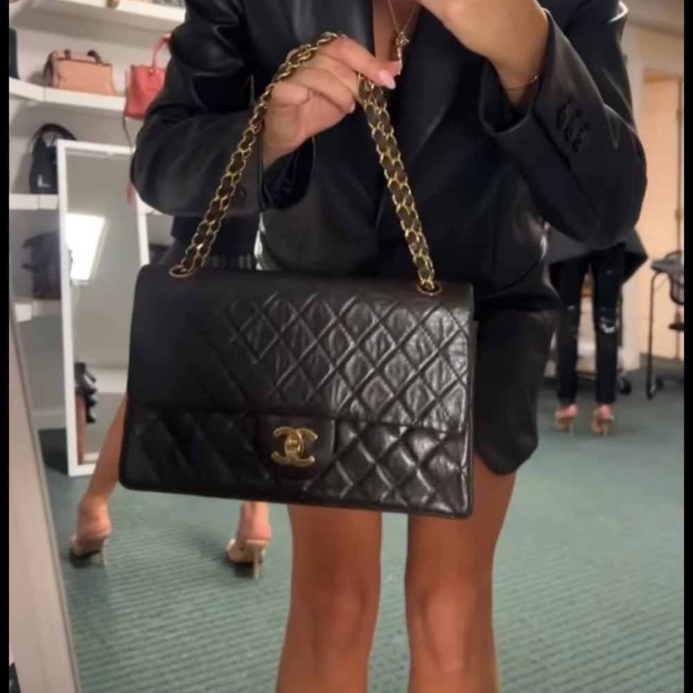 Chanel Black Classic single flap lambskin Quilted Leather Handbag 24K GP